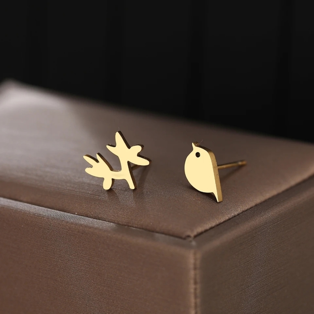 Cute Branch Bird Aesthetic Stud Earrings - Picture 1 of 4